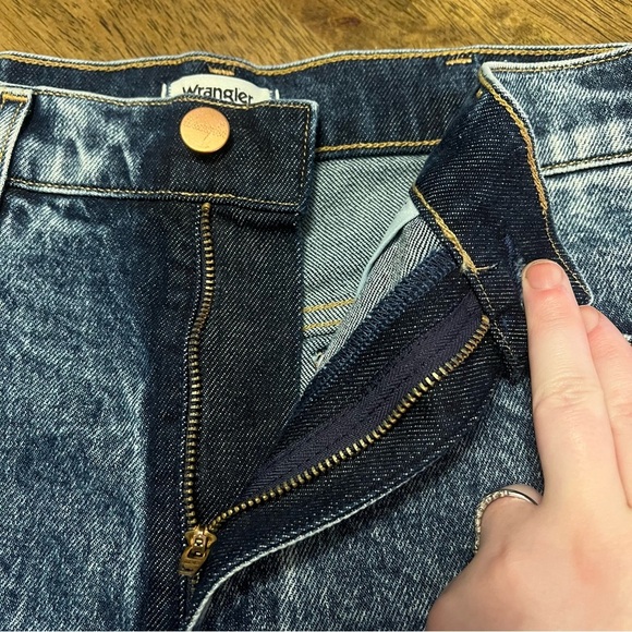 NWT Wrangler High Rise Festival Short Size 29 Women’s Blue Jean Denim - Picture 3 of 9